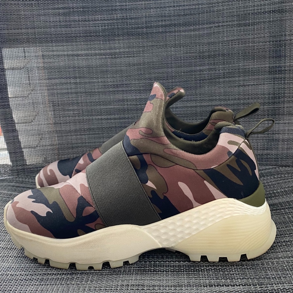 ✨J Slides Harlow Green Camo Daddy Sneakers 6.5M - Picture 3 of 9